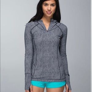 Lululemon Water Bound Hoodie sz 6